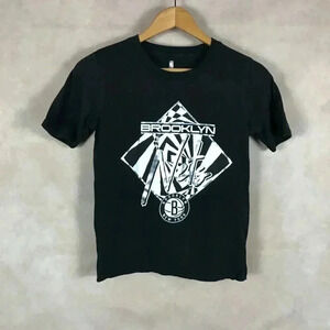 Kids NBA BROOKLYN NETS Black T-shirt Size Medium 10/12